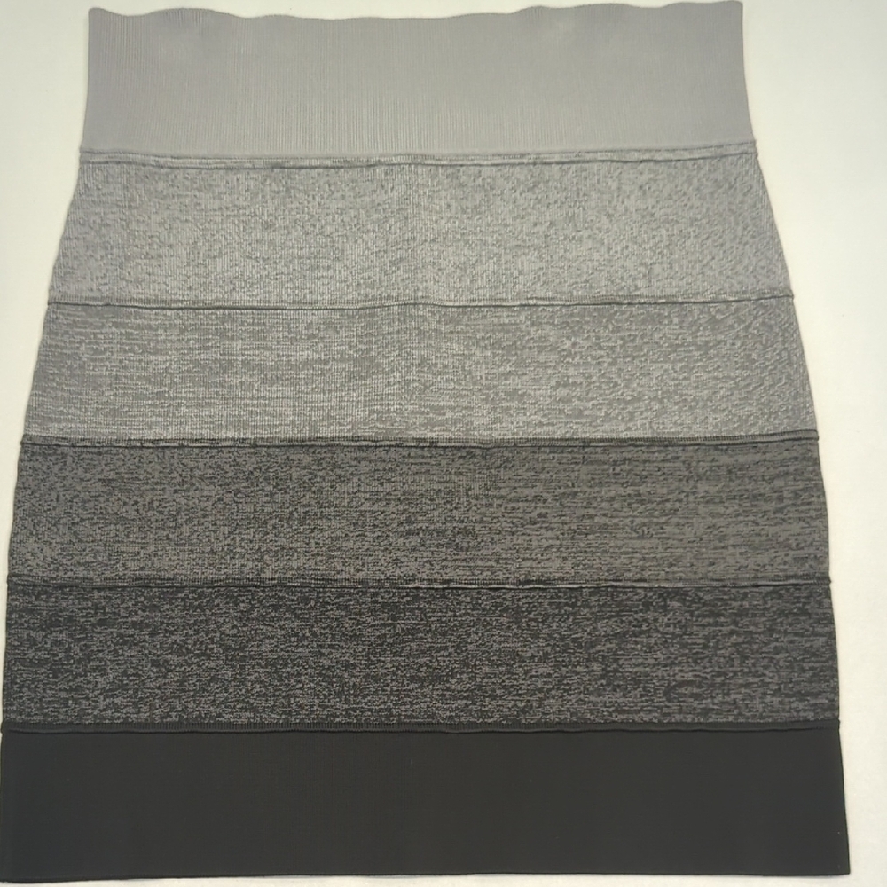 BCBGMaxAzria Gradient Gray Pencil Skirt